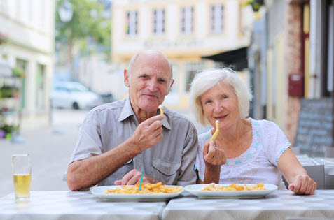 social eating and senior wellness.jpg